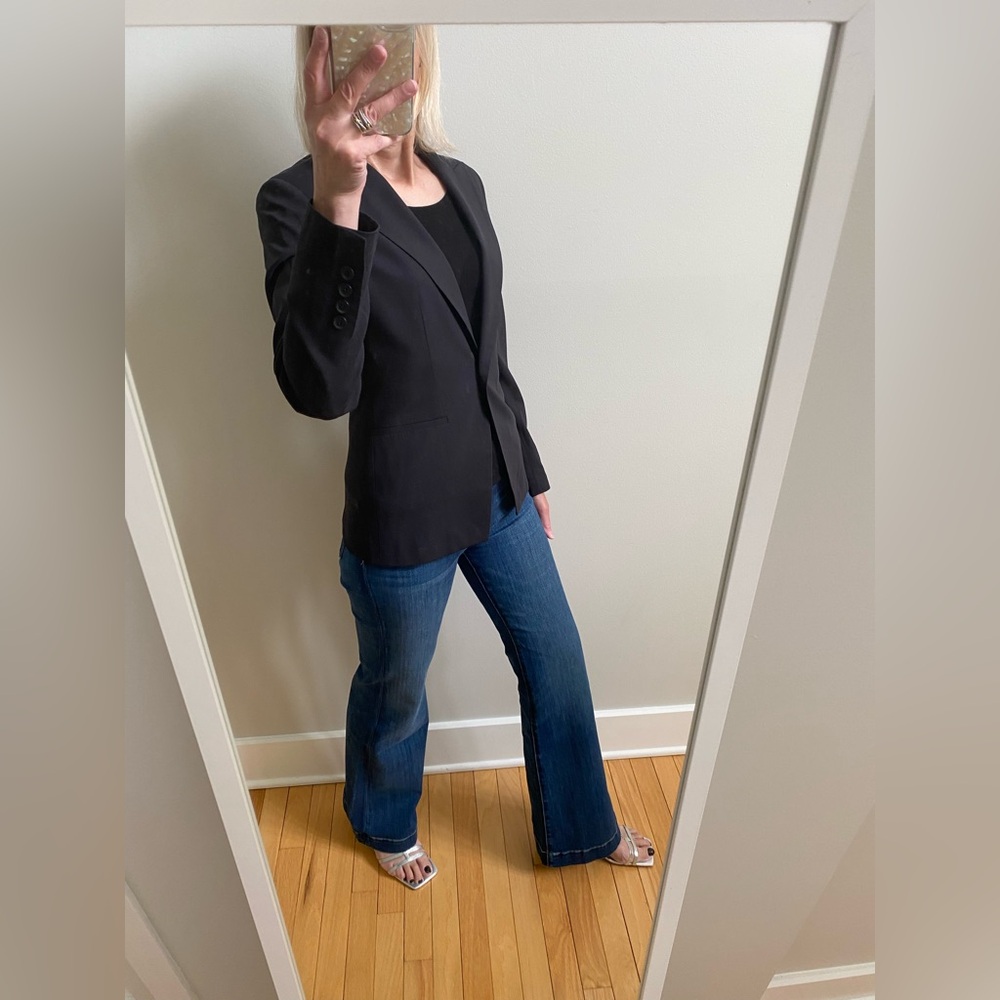 Black Teenflo Fine Wool Blazer in EUC - Picture 3 of 10